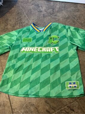 🫜NWOT Kids' Green Minecraft Jersey Top
